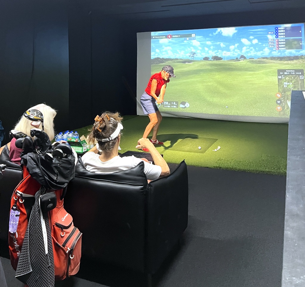 TEE BOX 081425