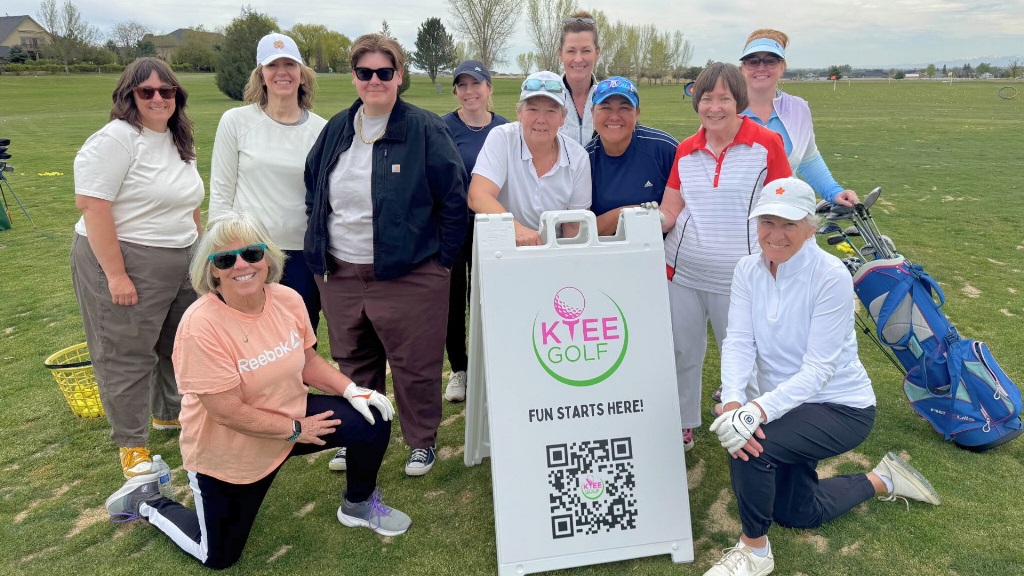 Woods and hybrids golf clinic in Star, ID